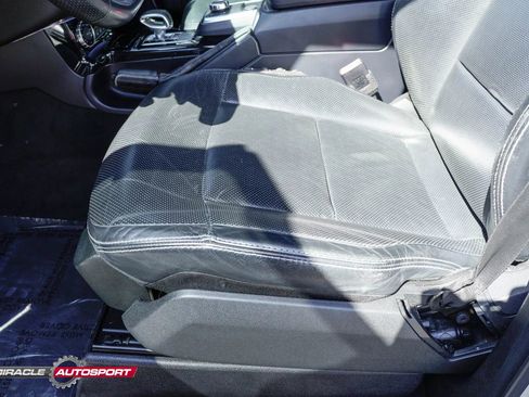 Used 2018 Mercedes-Benz G 63 AMG 4MATIC w/ Night Package image 18