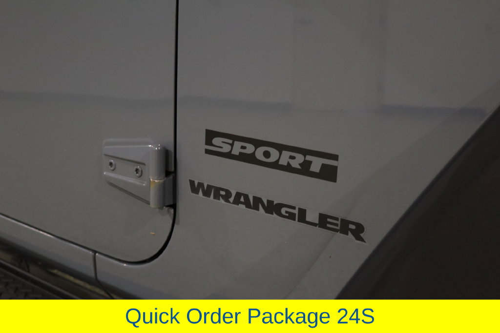 Used 2015 Jeep Wrangler Sport w/ Quick Order Package 24S AWD/4WD image 14