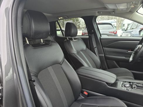 Used 2025 MAZDA CX-50 AWD 2.5 S w/ Premium Package image 13