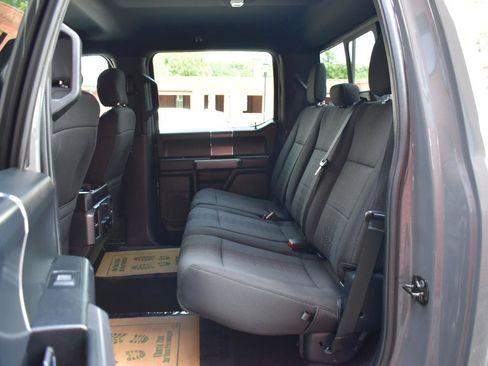 Used 2020 Ford F150 XLT w/ Equipment Group 302A Luxury AWD/4WD image 14