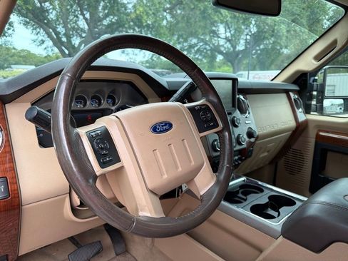 Used 2016 Ford F250 King Ranch AWD/4WD image 9