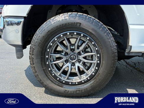 Used 2021 Ford F150 Lariat w/ Equipment Group 502A High AWD/4WD image 26