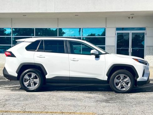 Used 2024 Toyota RAV4 XLE image 3