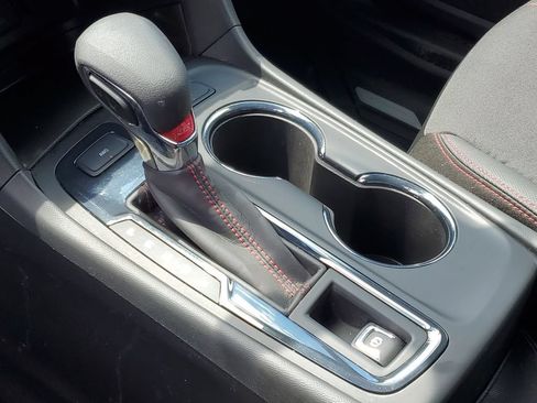 Used 2023 Chevrolet Equinox RS w/ LPO, Floor Liner Package AWD/4WD image 19