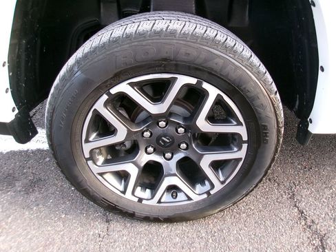 Certified 2025 RAM 1500 Laramie image 20