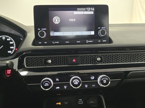 Used 2023 Honda Civic Sport image 28