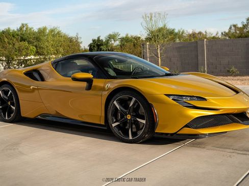Used 2024 Ferrari SF90 Spider AWD/4WD image 20