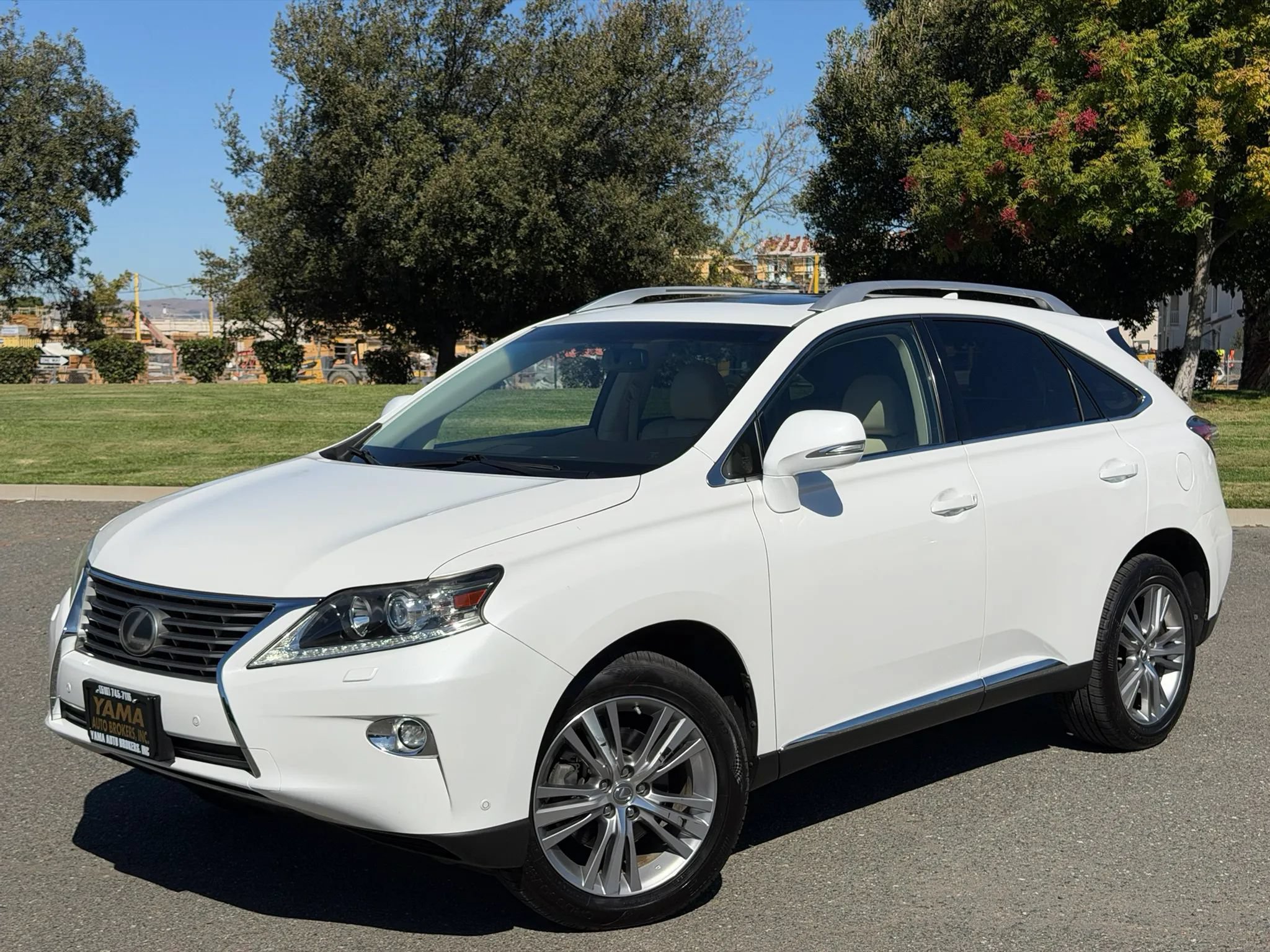 Used 2015 Lexus RX 350 AWD w/ Luxury Package image 1