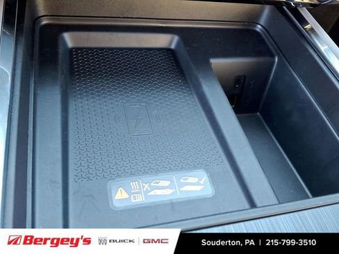 New 2026 GMC Acadia Elevation w/ Black Edition AWD/4WD image 18