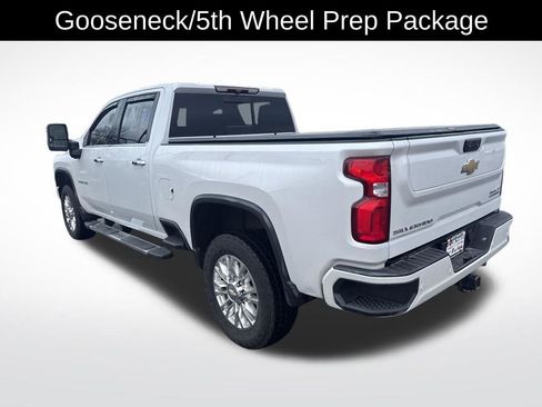 Used 2022 Chevrolet Silverado 3500 High Country image 6