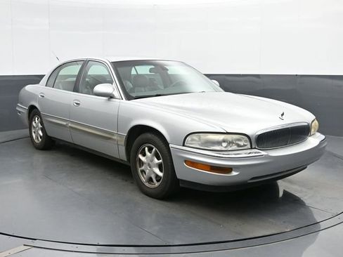 Used 2002 Buick Park Avenue w/ Prestige Pkg FWD image 1