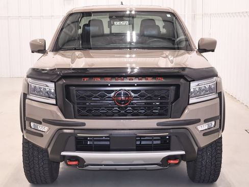 Used 2023 Nissan Frontier PRO-4X w/ Pro-4X Premium Package AWD/4WD image 5
