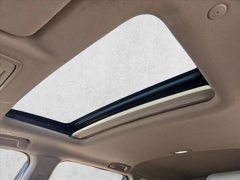 Used 2024 Honda CR-V EX-L image 14