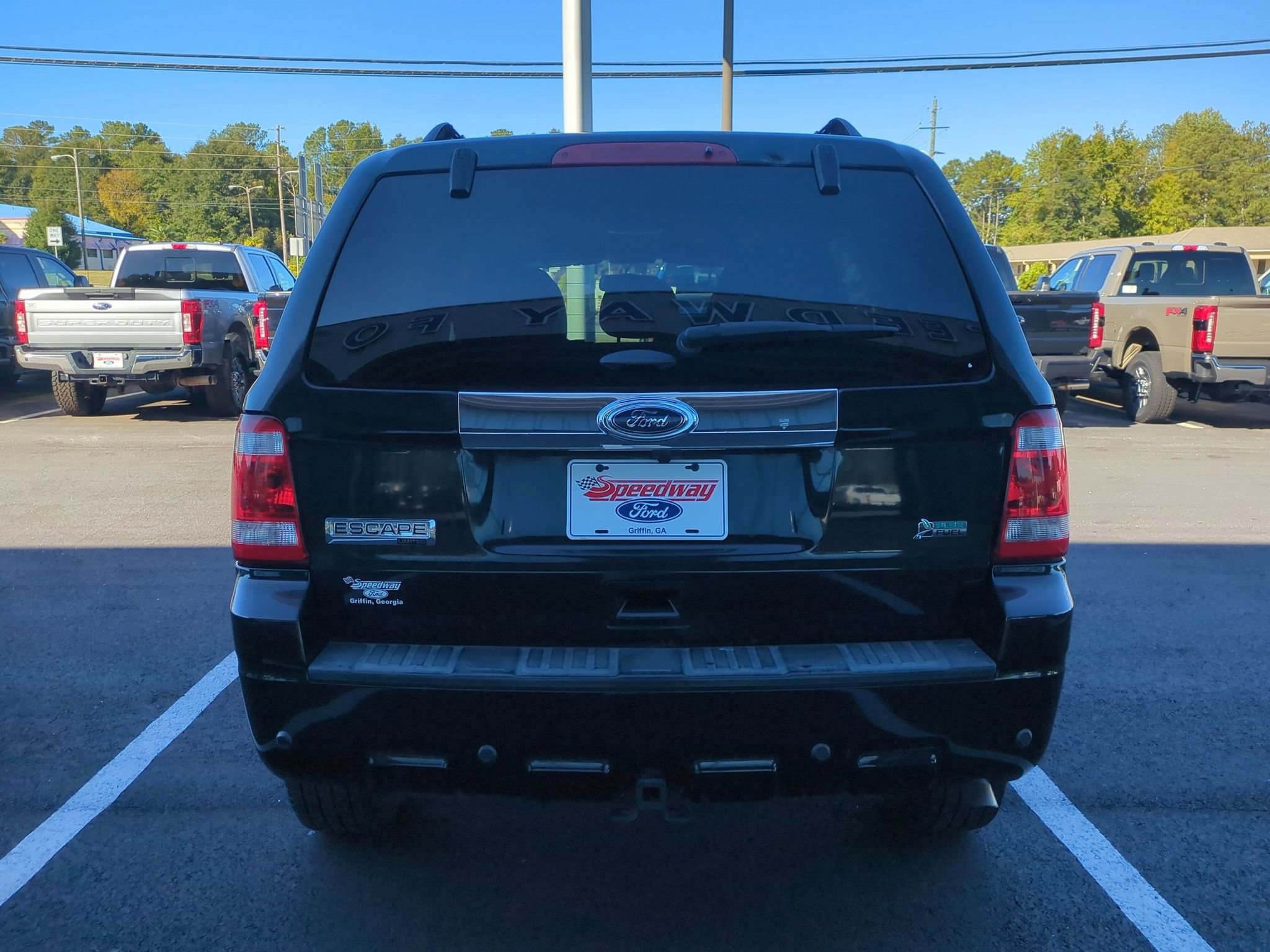 Used 2011 Ford Escape Limited w/ 302A Rapid Spec Order Code FWD image 8