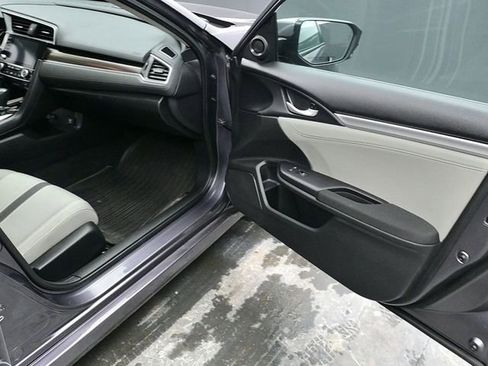 Used 2020 Honda Civic EX image 11