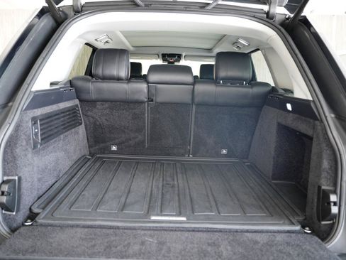 Used 2017 Land Rover Range Rover HSE AWD/4WD image 39