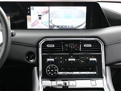 New 2025 Nissan Armada SL w/ Captain's Chari Seat Package image 12