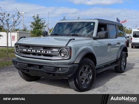 Used 2024 Ford Bronco Big Bend image 1