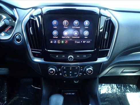 Used 2023 Chevrolet Traverse LT AWD/4WD image 17