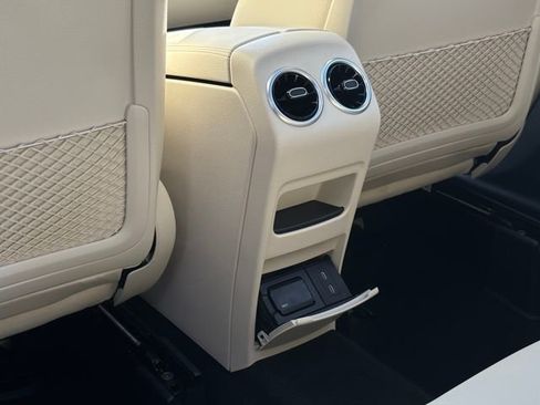 Used 2025 Mercedes-Benz GLA 250 4MATIC image 63