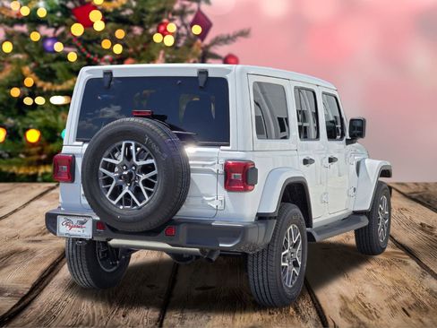 New 2025 Jeep Wrangler Sahara image 5