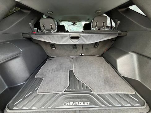 Used 2020 Chevrolet Equinox LS w/ LS Convenience Package FWD image 26