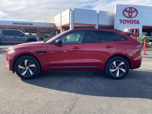 Used 2024 Jaguar F-PACE R-Dynamic S image 7