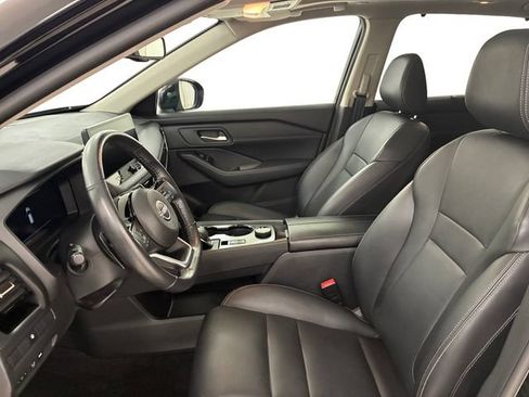Used 2024 Nissan Rogue SL w/ SL Premium Package AWD/4WD image 12