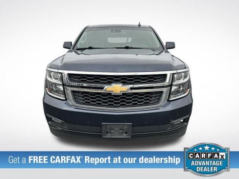 Used 2018 Chevrolet Suburban LT image 3