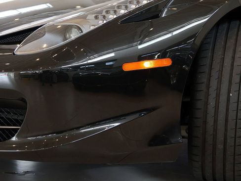 Used 2011 Ferrari 458 Italia Coupe RWD image 17