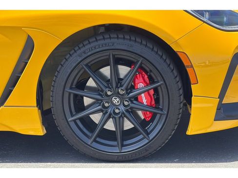 Used 2026 Toyota GR86 YUZU Limited w/ GR Aero Kit RWD image 30