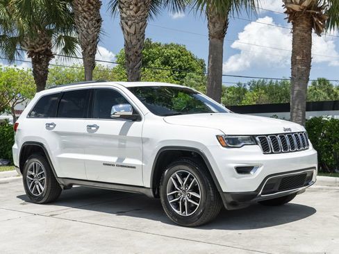 Used 2020 Jeep Grand Cherokee Limited w/ Luxury Group II RWD image 10