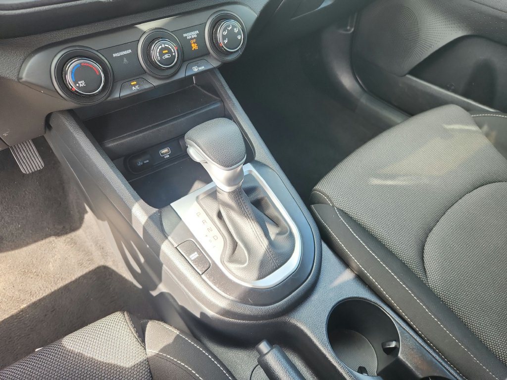 Used 2024 Kia Forte LXS FWD image 13