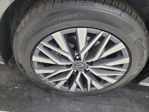 Used 2023 Nissan Altima 2.5 SV AWD/4WD image 31