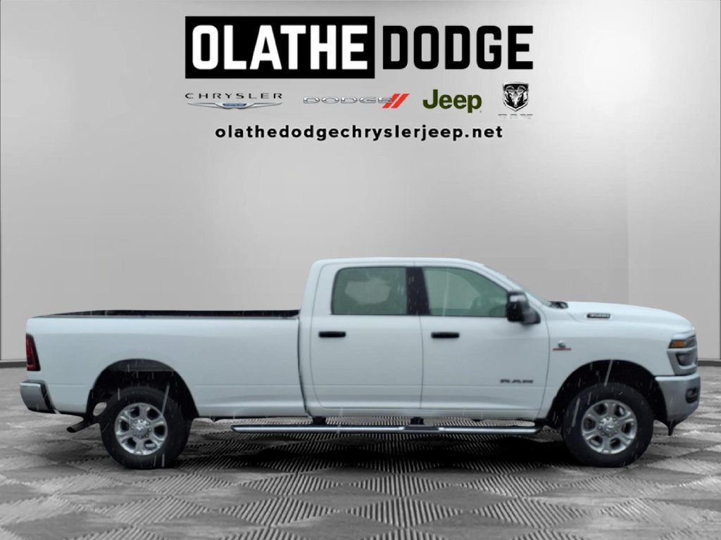 Used 2026 RAM 3500 Big Horn AWD/4WD image 27