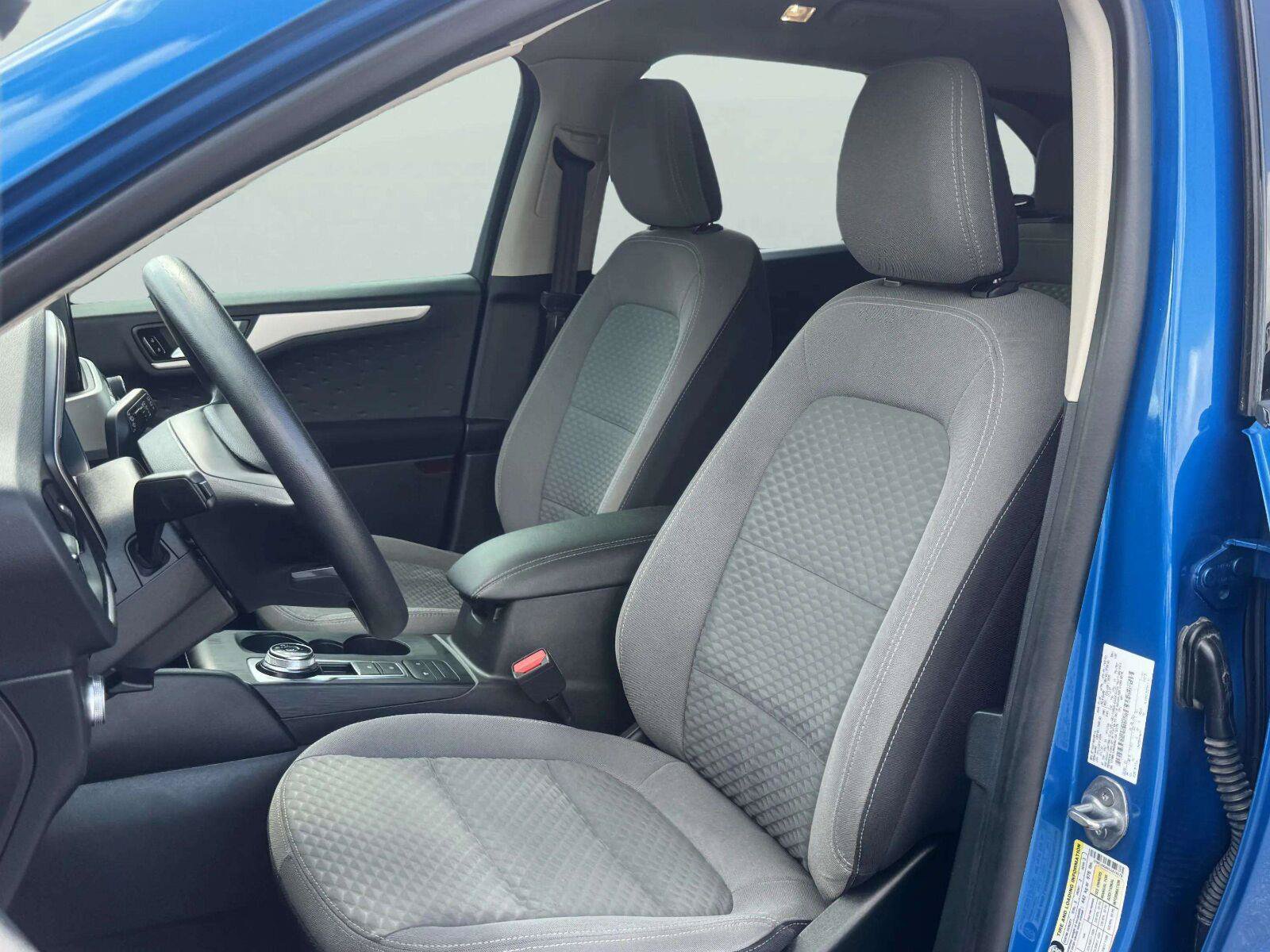 Used 2022 Ford Escape SE w/ Convenience Package FWD image 19