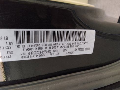 Used 2017 Dodge Grand Caravan SXT image 33