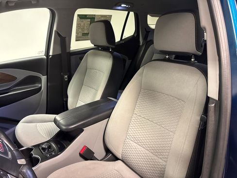 Used 2020 GMC Terrain SLE w/ Driver Convenience Package FWD image 24