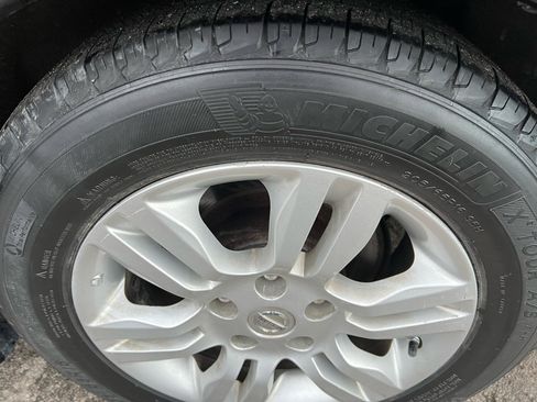 Used 2012 Nissan Altima 2.5 S w/ 20th Anniversary Pkg image 4