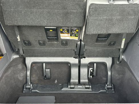 Used 2023 Toyota Sienna XLE image 17