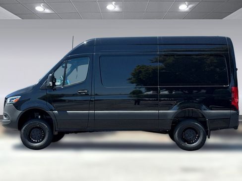 New 2026 Mercedes-Benz Sprinter 2500 image 2