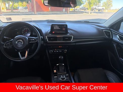 Used 2017 MAZDA MAZDA3 Grand Touring FWD image 12
