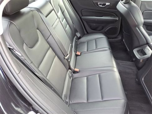 Used 2024 Volvo S60 B5 Core image 25