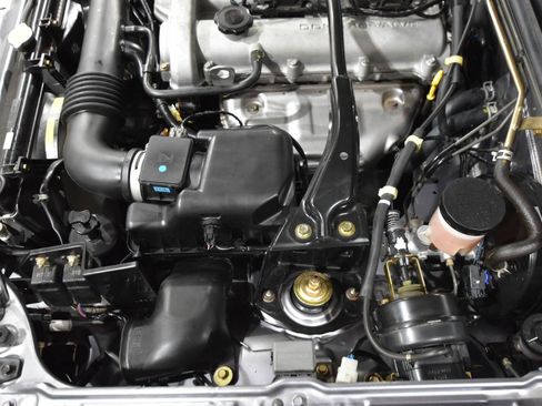 Used 2003 MAZDA MX-5 Miata Shinsen RWD image 38