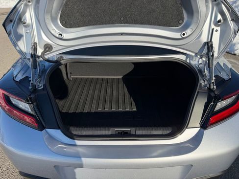 Used 2025 Toyota GR86 Premium w/ ALL Weather Mat Package (TMS) image 15