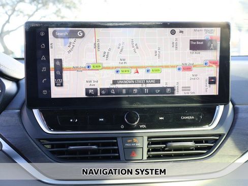 Used 2024 Nissan Altima 2.5 SL image 3