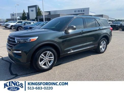 Certified 2024 Ford Explorer XLT w/ Equipment Group 202A AWD/4WD image 1