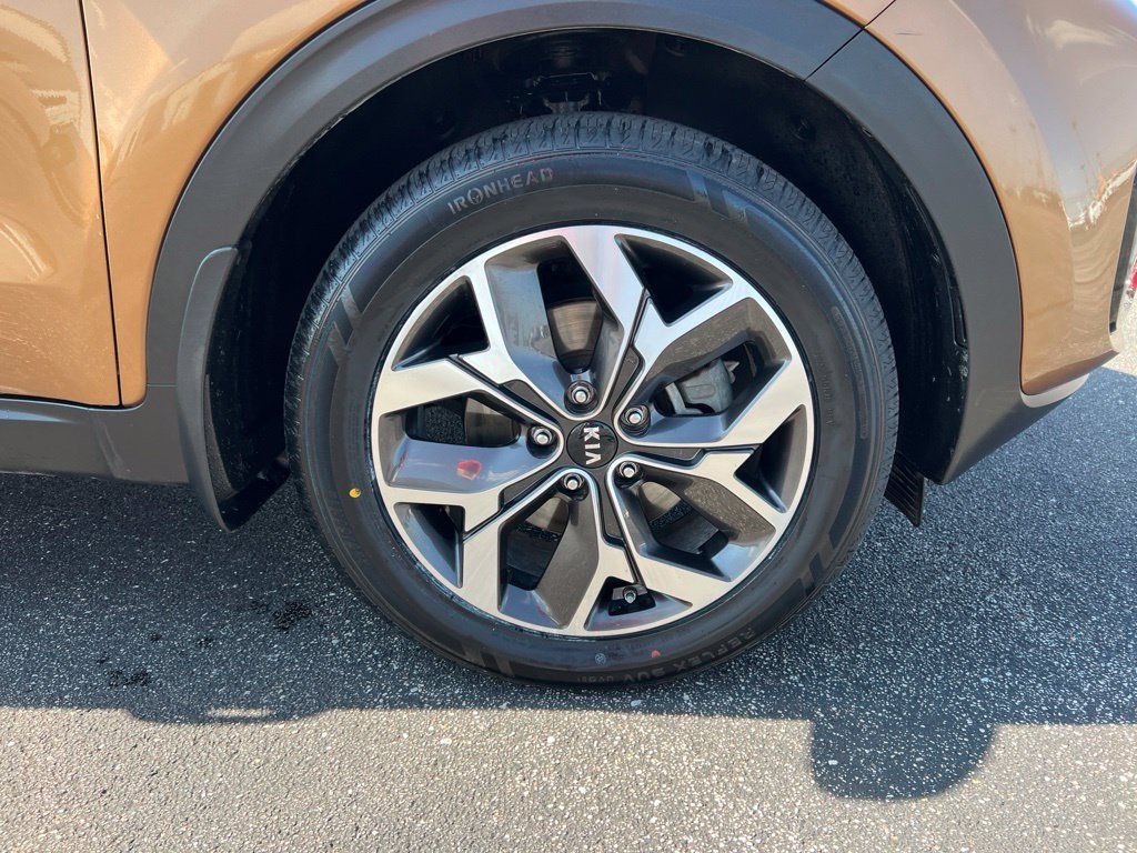 Used 2020 Kia Sportage EX AWD/4WD image 36