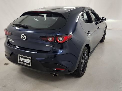 Used 2025 MAZDA MAZDA3 s Sport FWD image 3