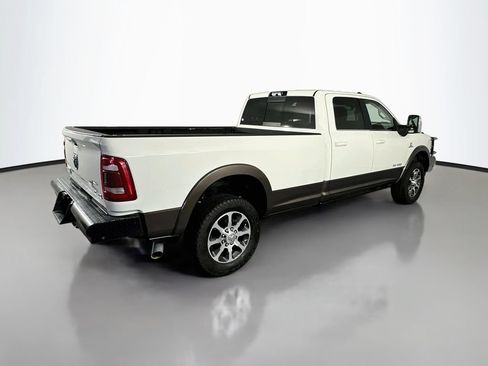 Used 2024 RAM 3500 Limited w/ Towing Technology Group AWD/4WD image 7
